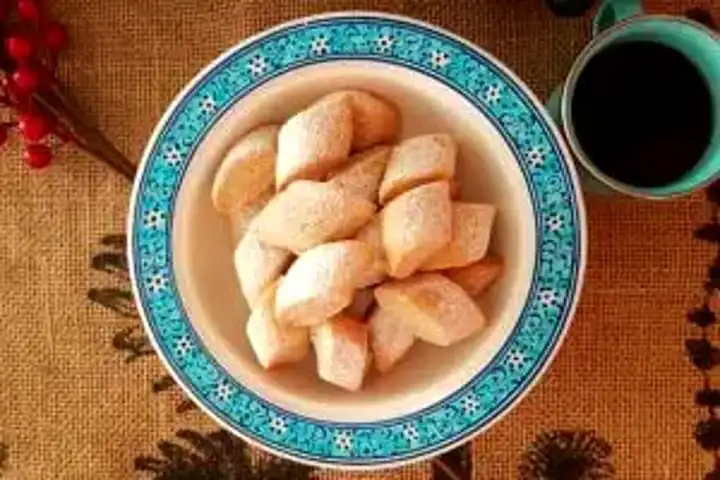 4 Malzemeli Nefis Tarçınlı Kurabiye Tarifi