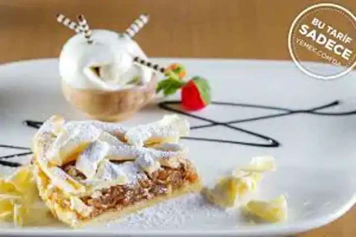Ev Yapımı Nefis Elmalı Tart (Apple Pie) Tarifi
