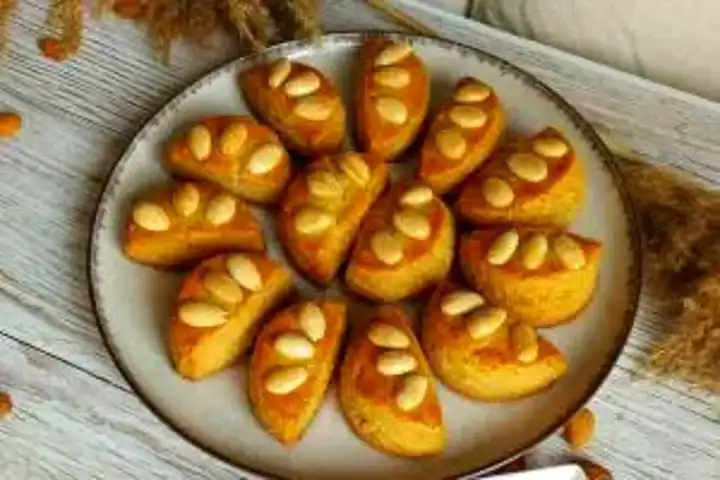 Nefis Bademli Tatlı Tarifi
