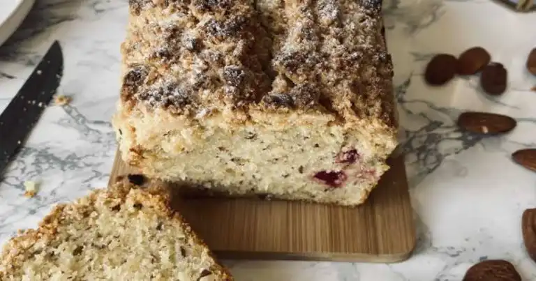 Bademli Vişneli Crumble Kek Tarifi