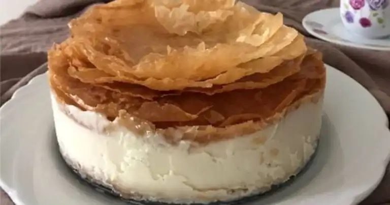 Çıtır Dış, Yumuşak İç: Baklava Pasta Tarifi