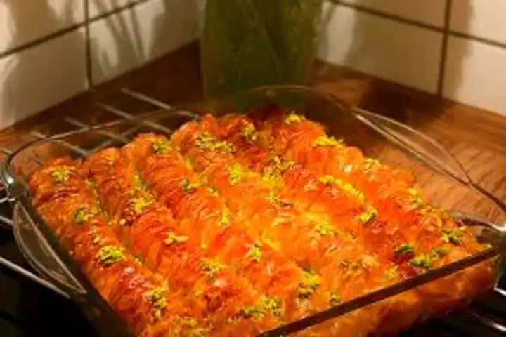Ev Yapımı Çıtır Burma Baklava Tarifi