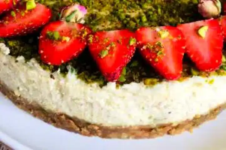 Nefis Fıstıklı Cheesecake Tarifi