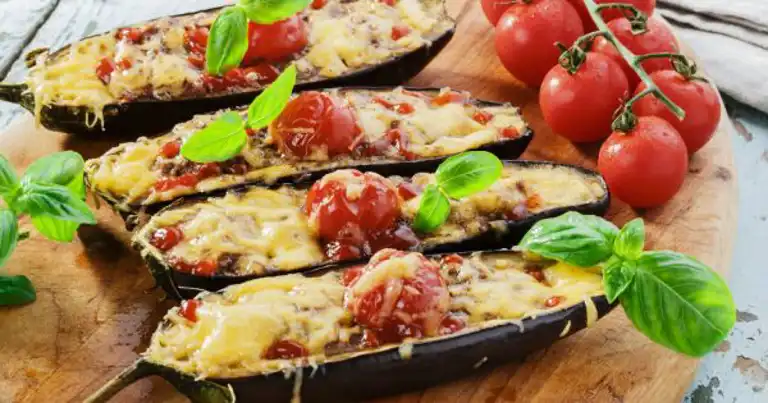 Fırında Kaşarlı Kıymalı Patlıcan Tarifi