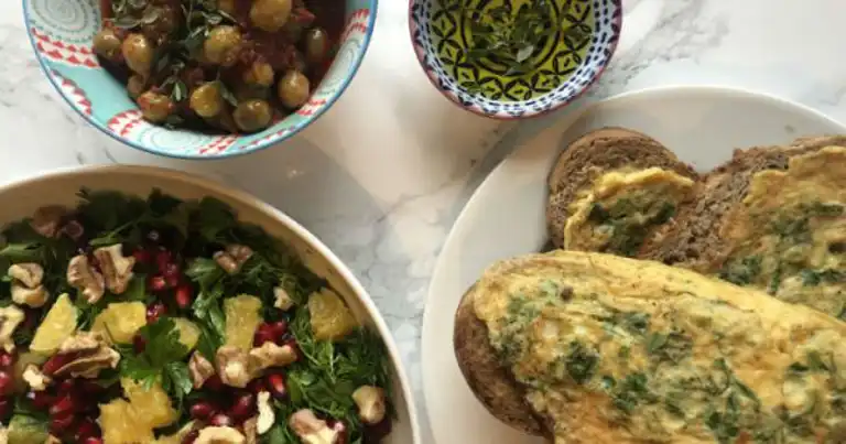Nefis Otlu Kahvaltılık Ekmek Tarifi