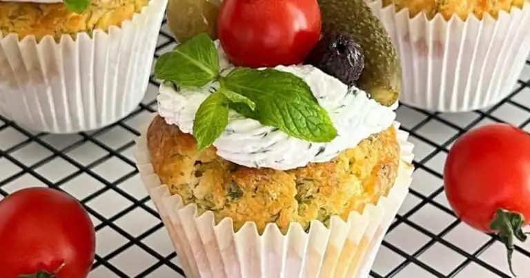 Nefis Peynirli Kahvaltılık Muffin Tarifi