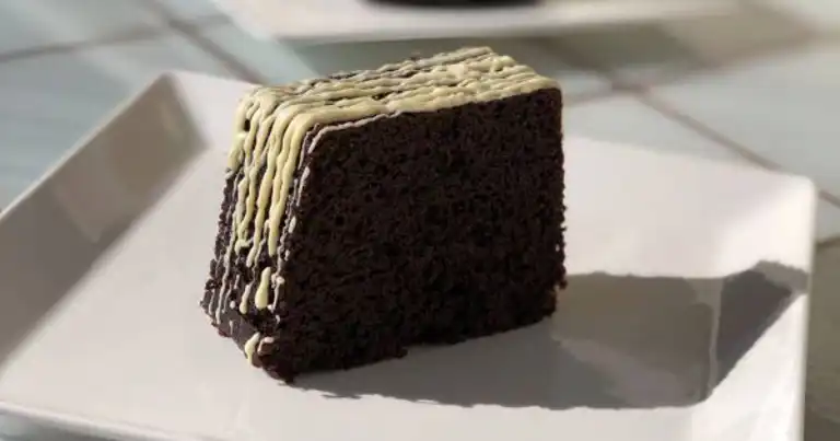 Nefis Kakaolu Kek Tarifi