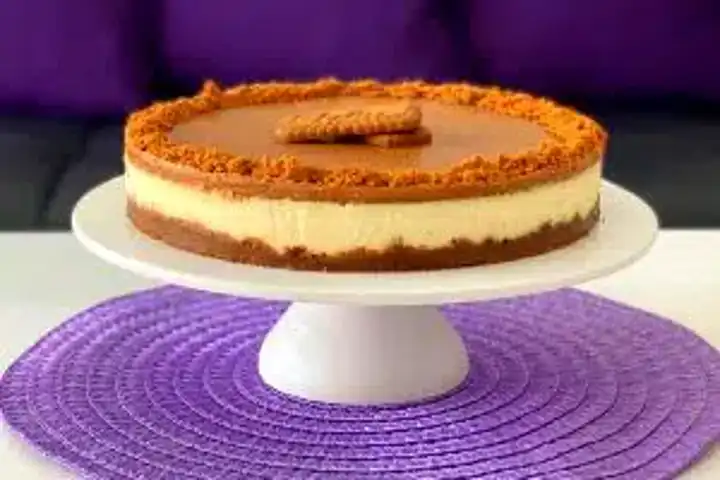Nefis Karamelize Bisküvili Cheesecake Tarifi