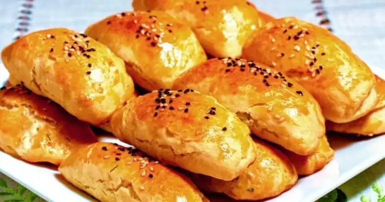 Hızlı ve Lezzetli: Mayasız Peynirli Poğaça Tarifi