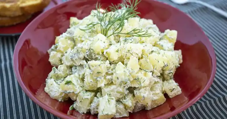 Nefis Mayonezli Patates Salatası Tarifi