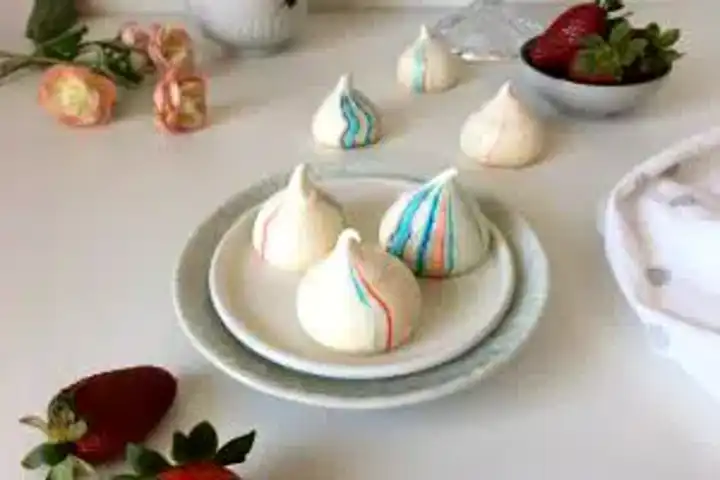 Nefis Ev Yapımı Mereng (Beze) Tarifi