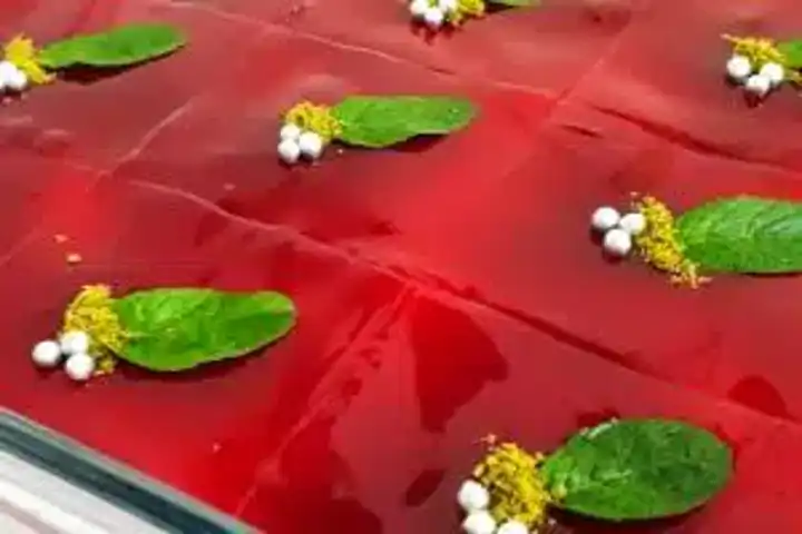 Nefis Nar Soslu Etimek Tatlısı Tarifi