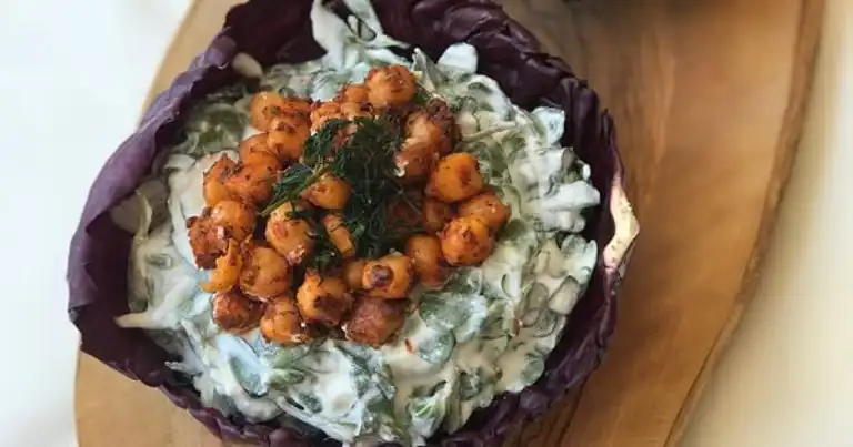 Nefis Nohutlu Semizotu Salatası Tarifi