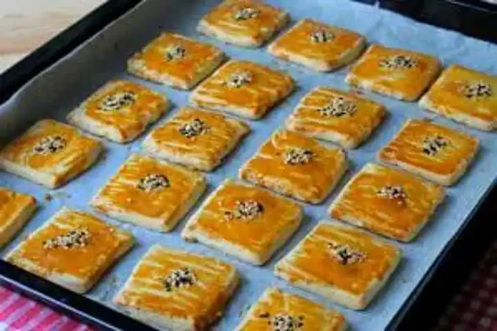 Nefis Ev Yapımı Pastane Tuzlusu Tarifi