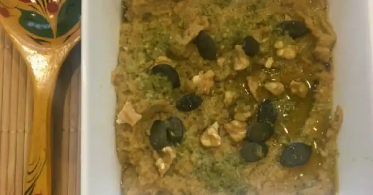 Pesto ve Yaban Mersinli Humus Tarifi