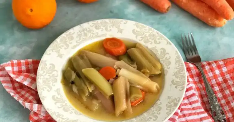 Lezzetli Portakallı Pırasa Yemeği