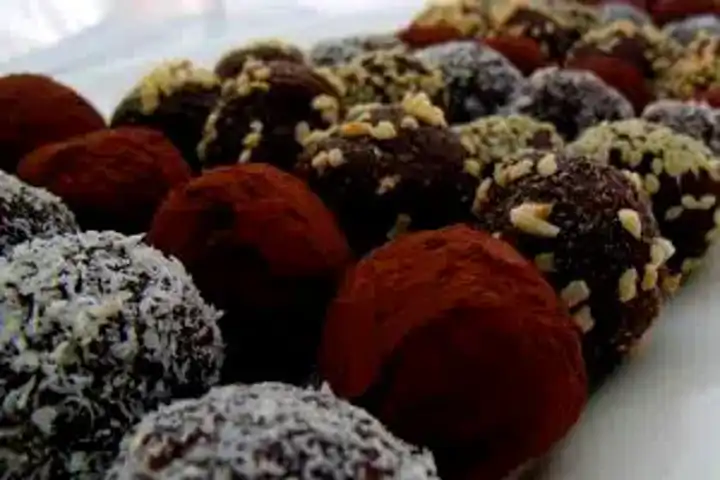Nefis Portakallı Çikolata Trüf Tarifi