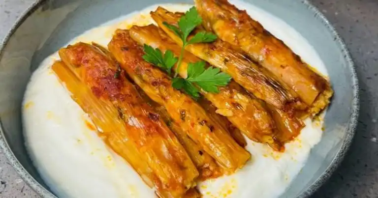 Lezzetli Pırasa Sarması Tarifi