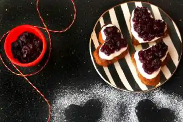 Mini Tatlı Ekşi Cheesecake Tarifi